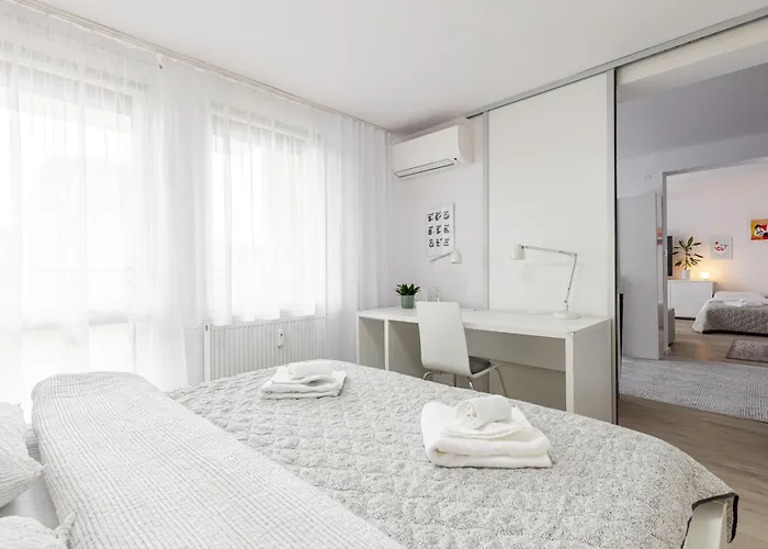 Old Town Hideaway Apartament